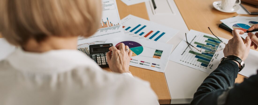 O que é a Reforma Tributária e como ela muda o IVA no Brasil